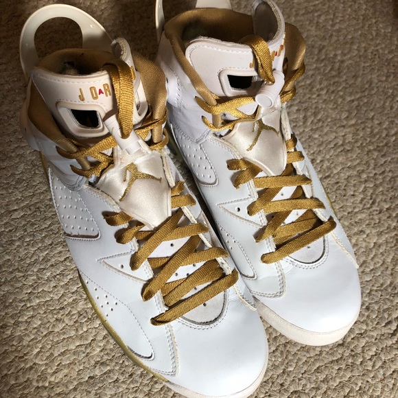 Air Jordan 6 “Golden Moment” - Picture 1 of 6